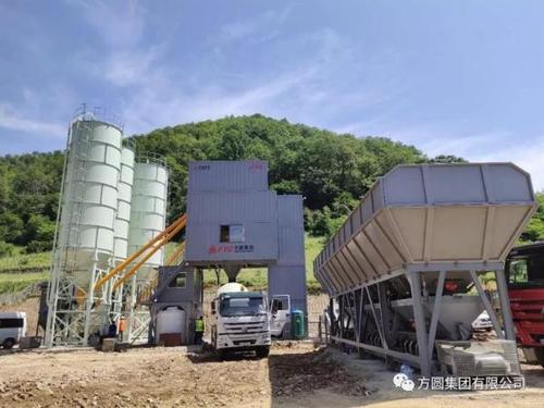 方圓集團hzs120d型箱式環(huán)保攪拌站